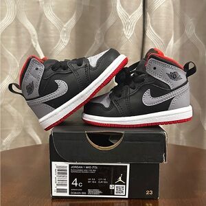 Jordan 1 Mid (TD) Toddler Shoes Black-Cement Grey-Fire Red DQ8425-006